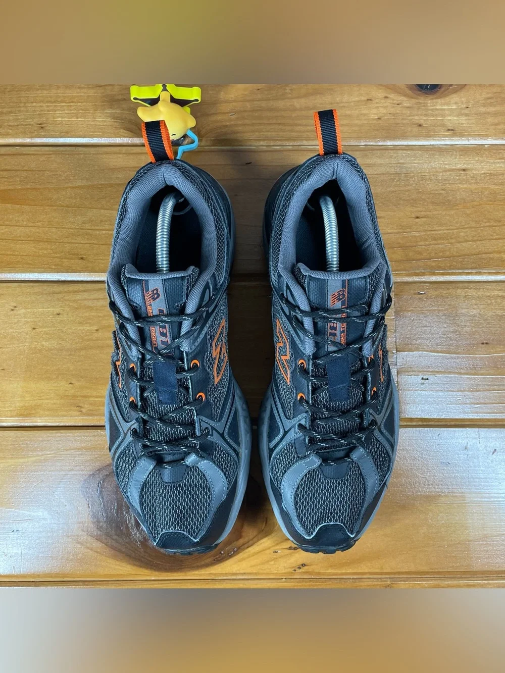 New Balance 481 V2 All Terrain Mens 12 2E Wide Gray Orange Trail Shoes MT481BO2